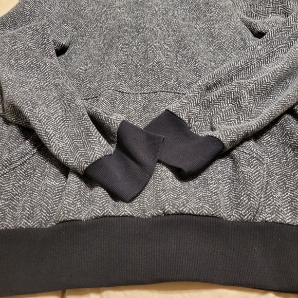 Old navy men's herringbone black & gray hooded long sleeve sweatshirt size lar - Picture 16 of 16